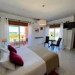 Casa Grilo 2* סאגרש