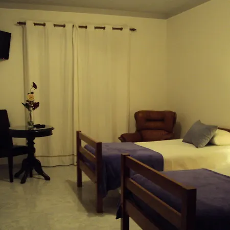 Casa Grilo Pensjonat 2*