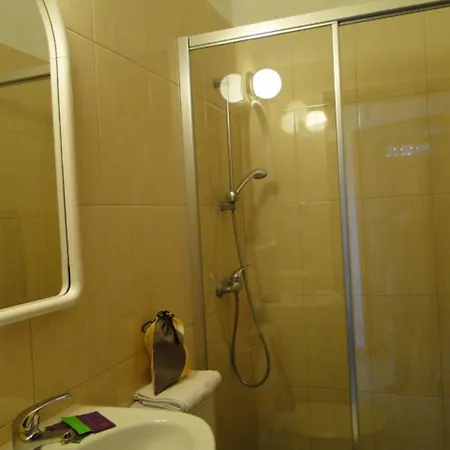 Casa Grilo Гостевой дом Сагреш