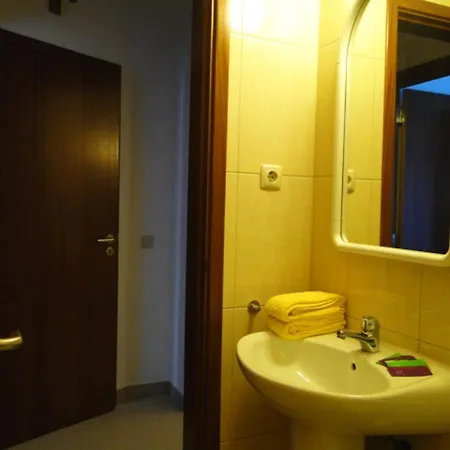 Casa Grilo Сагреш