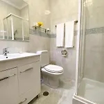 Casa de hóspedes Casa Grilo 2*